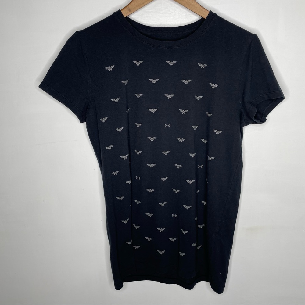 🍋Under Armour Batman t-shirt